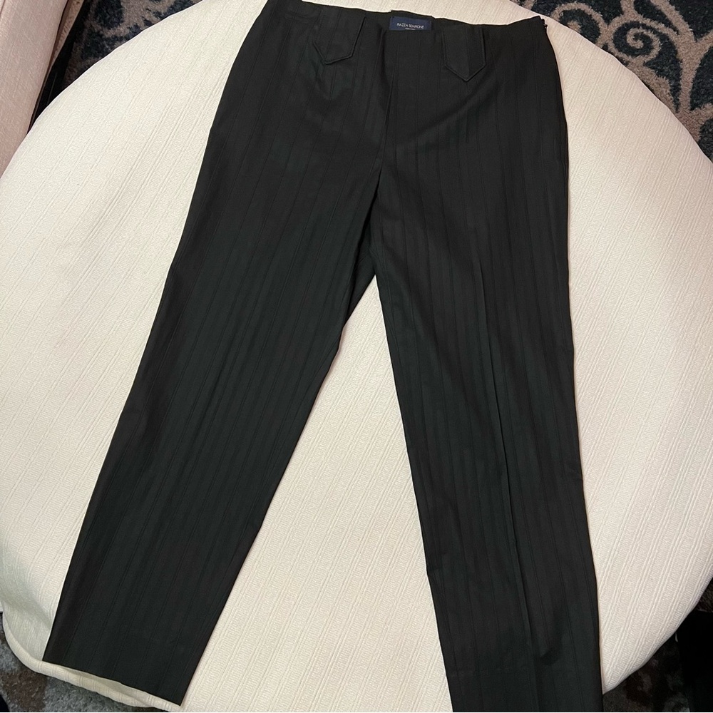 Piazza Sempione black ribbed cropped cotton pants
IT 44